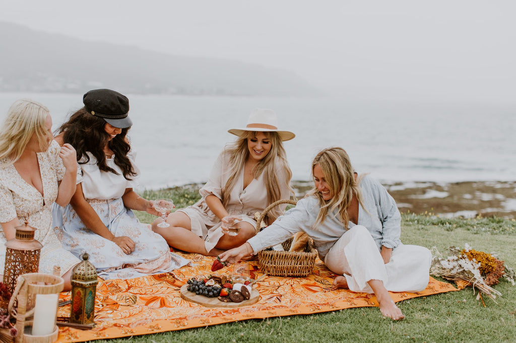 ✌️Rhondie Babe Picnic Rug aka 70s Babes✌️